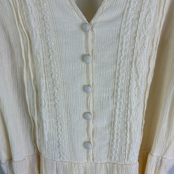 Mila Mae Sleeveless Tiered Midi Dress Size M Ivory V-Neck Button Details Belted - Picture 4 of 9